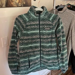 Fleece Columbia jacket size medium